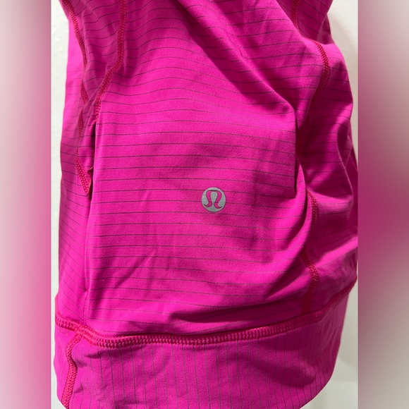 LULULEMON Run For Gold Long Sleeve EUC - Picture 9 of 12